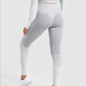 Amplify Seamless Gymshark leggings